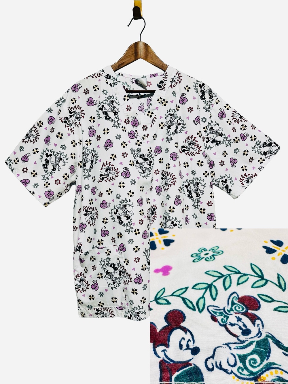 DISNEY Minnie Mickey Scrub Top Disney Adult Parkwear Nurse Core